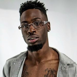 Meet your Posher, Deandre